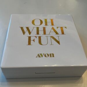 NEW Avon Oh What Fun compact